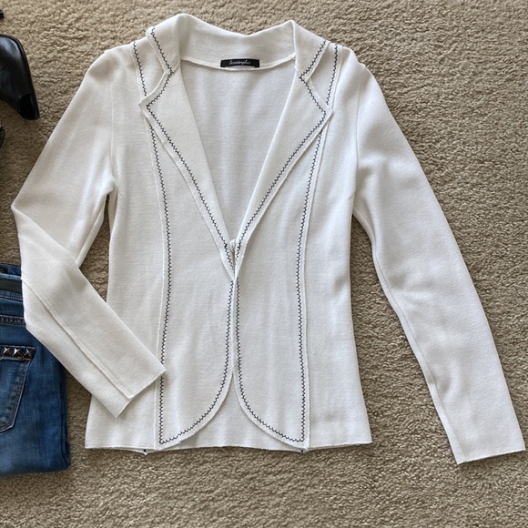 White One Button Blazer Sweater Jacket - Picture 2 of 9